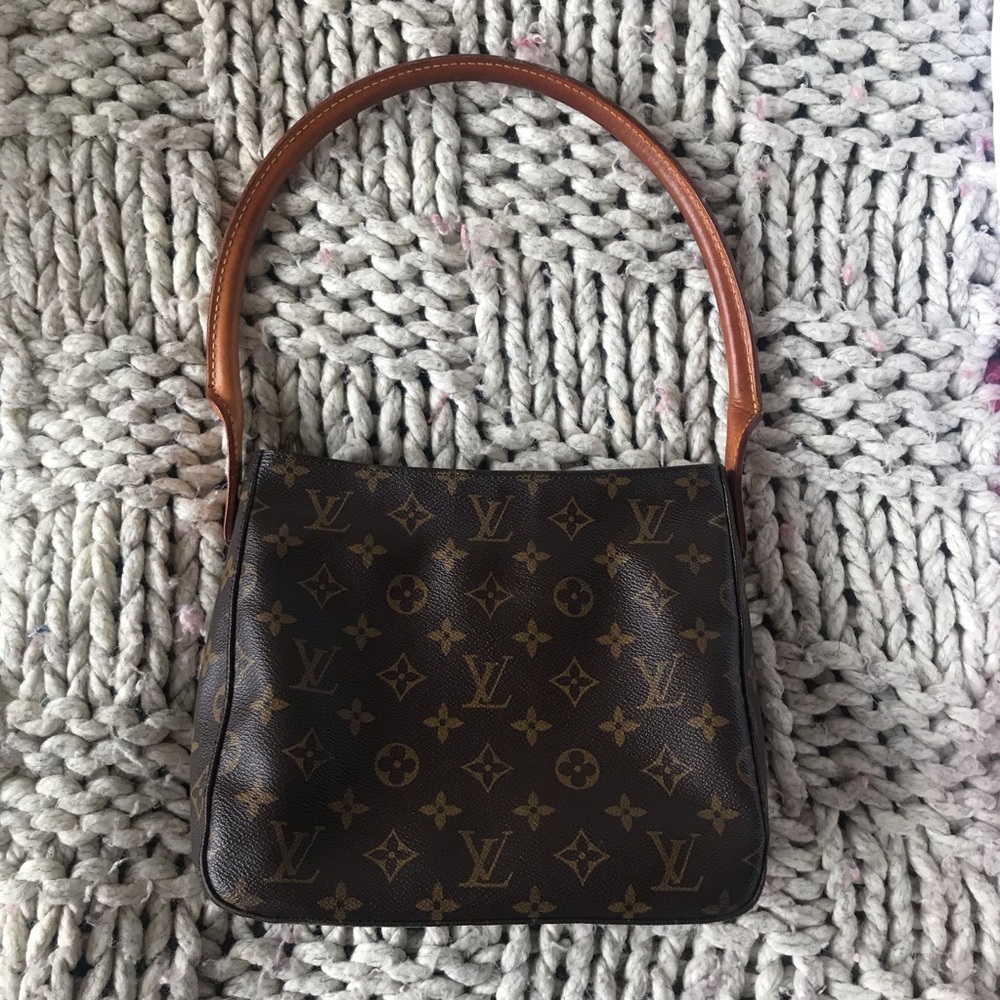 Louis Vuitton Mini Looping MM